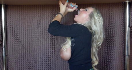 Charming american housewife Sandra Otterson blows on cock and takes a cumshot in her mouth 